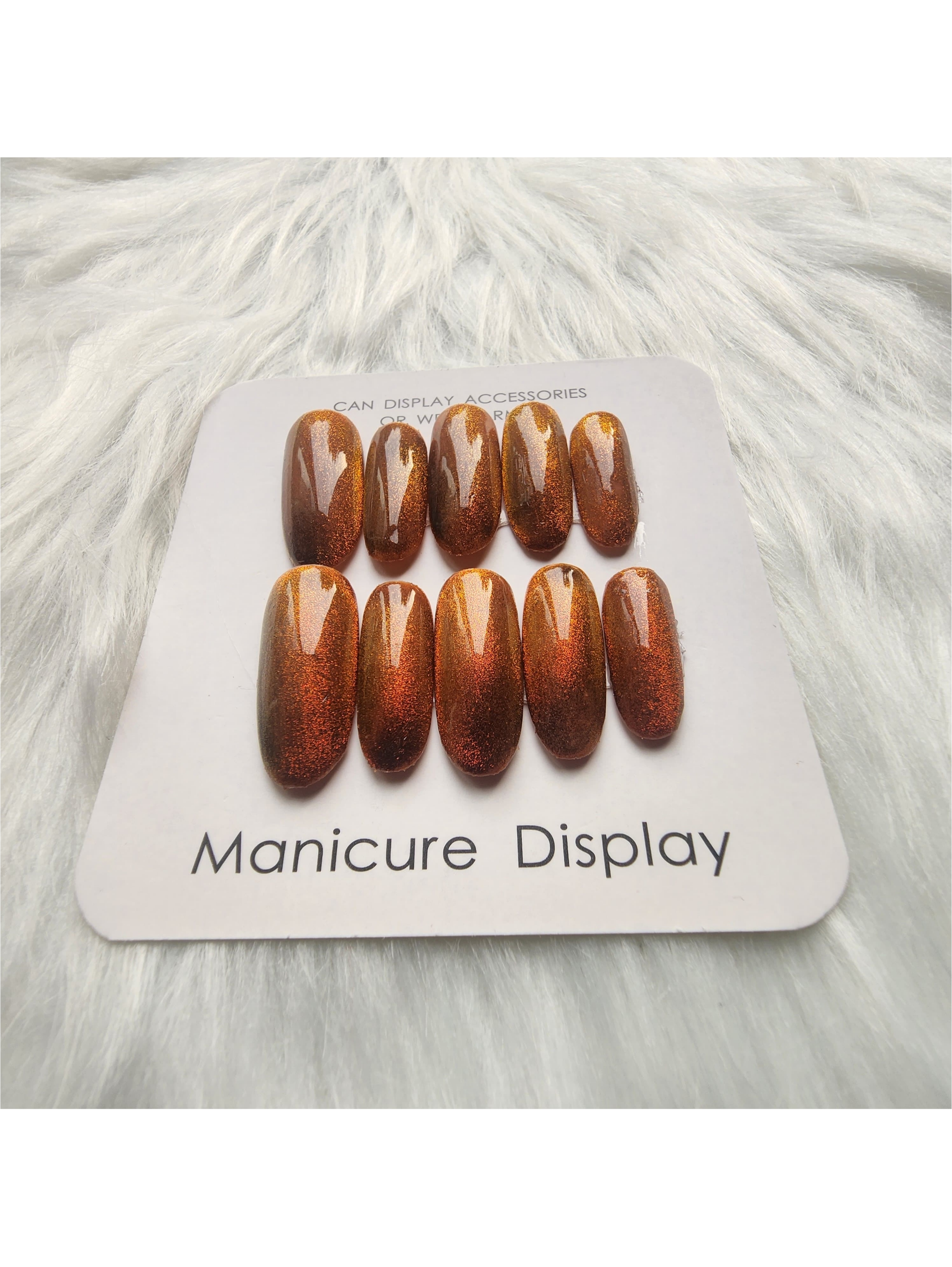 Cat eye press on nail 